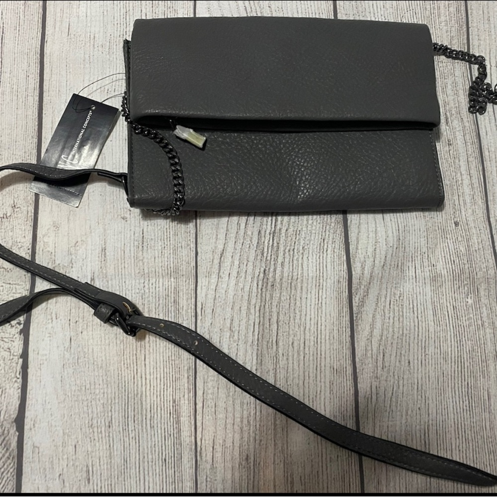 I.N.C. INTERNATIONAL CONCEPTS
Averry Tunnel Convertible Clutch Crossbody